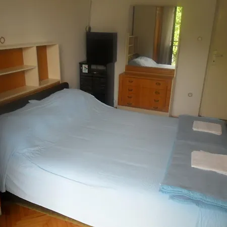 Placovici Apartment